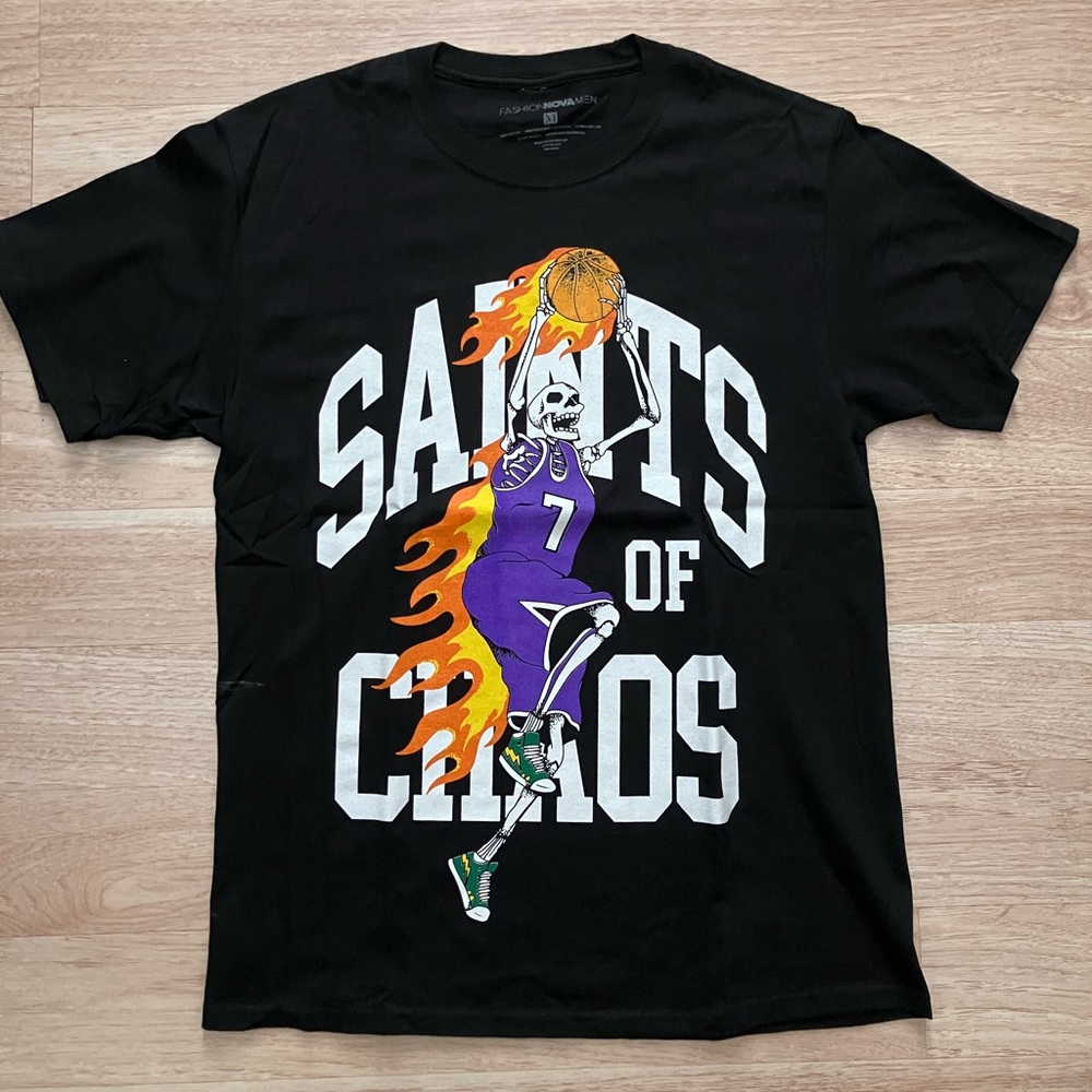 Fashion Nova Graphic T-shirt